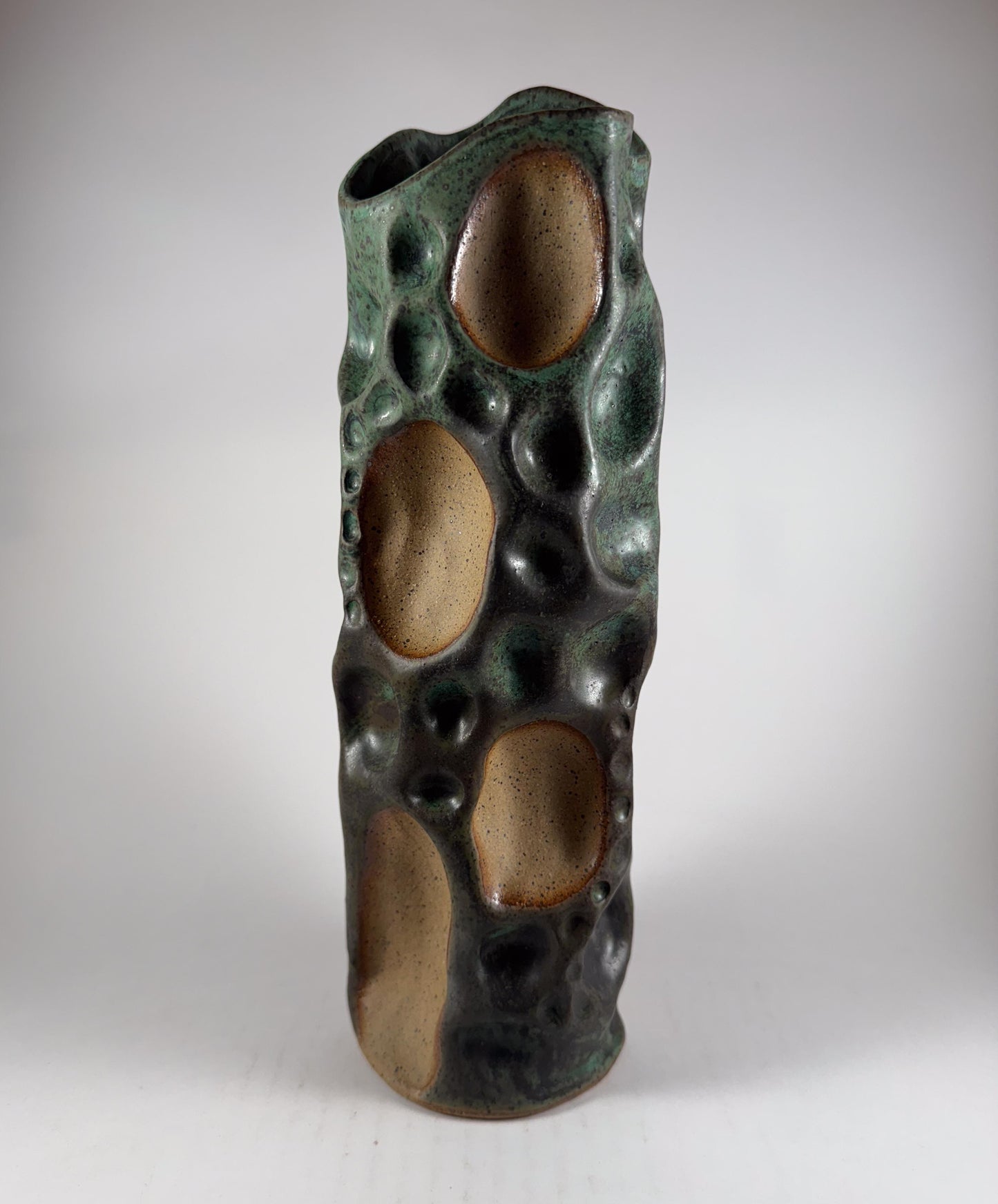 Weathering Vase: Moss