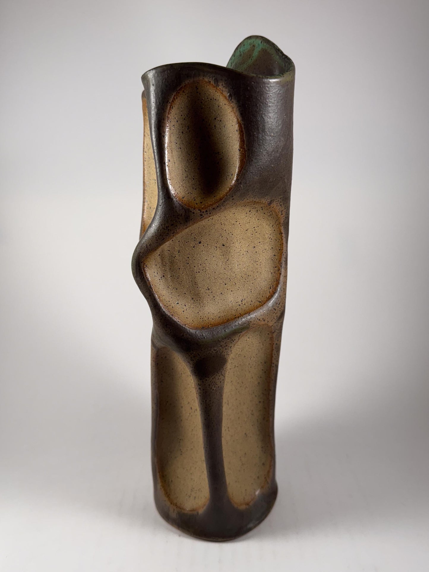 Tafoni Vase: Moss